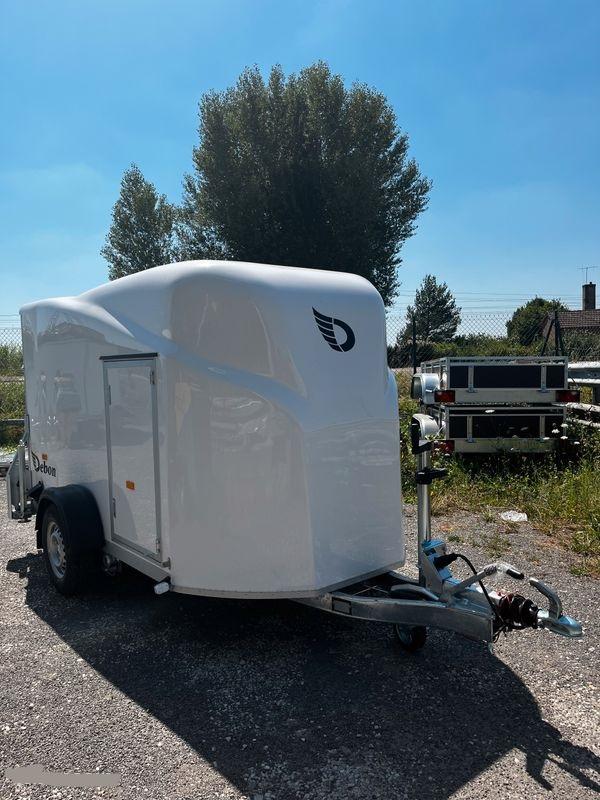Fourgon DEBON cargo 1300 avec porte latérale