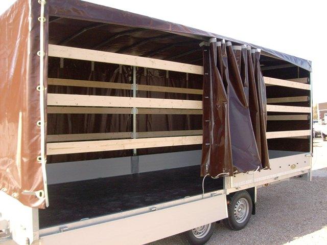 Plateau 5 m X 2 m avec bâche haute